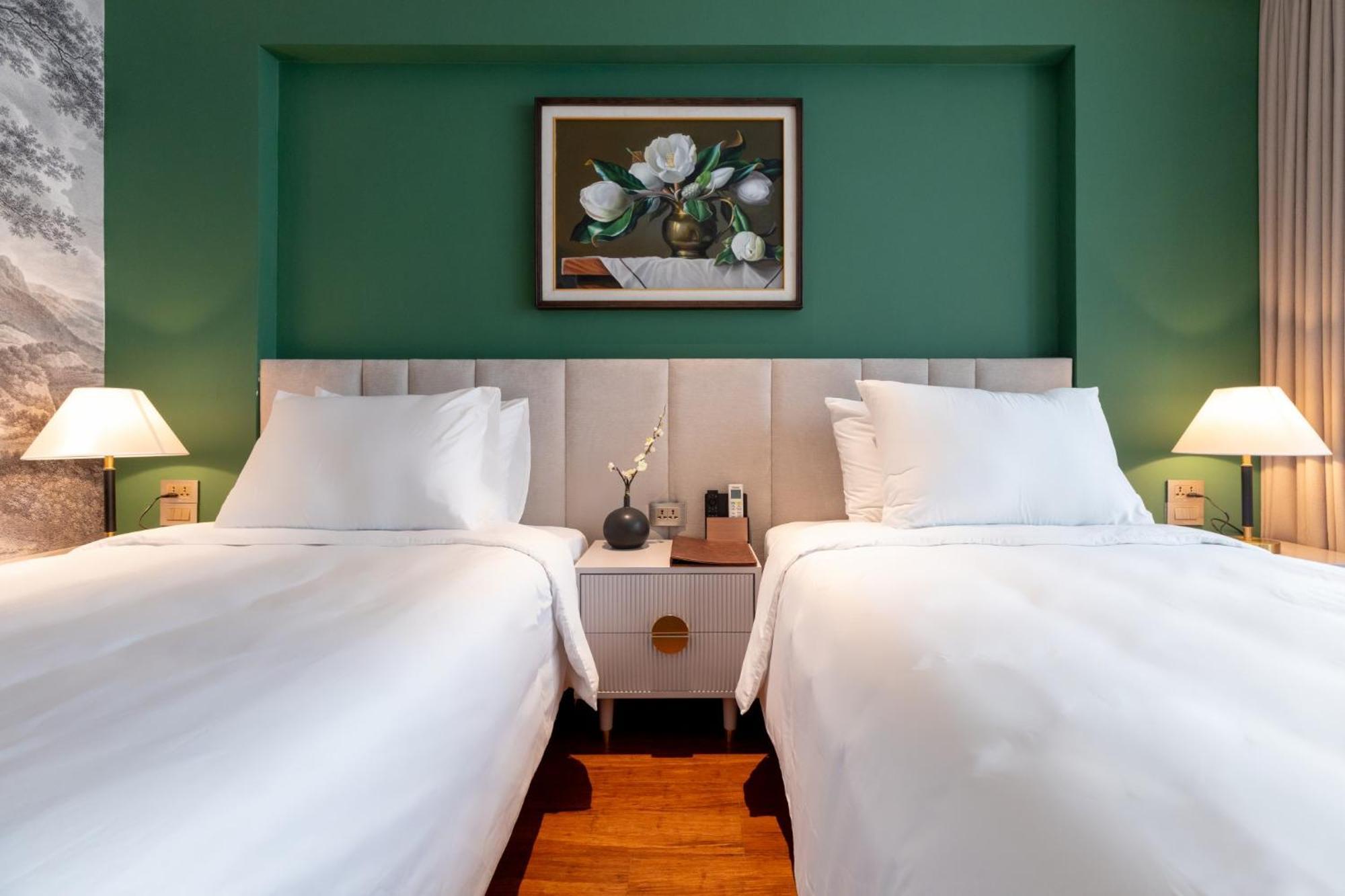 Sword Lake Hotel Ханой Экстерьер фото